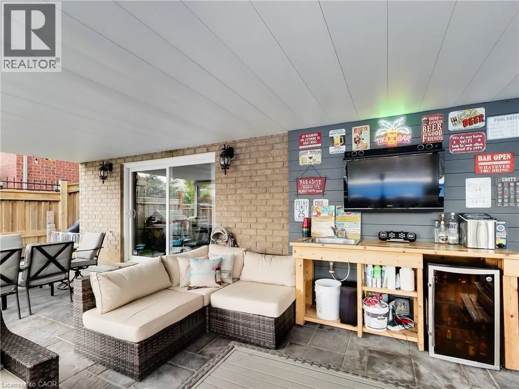 4007 BUSH Crescent