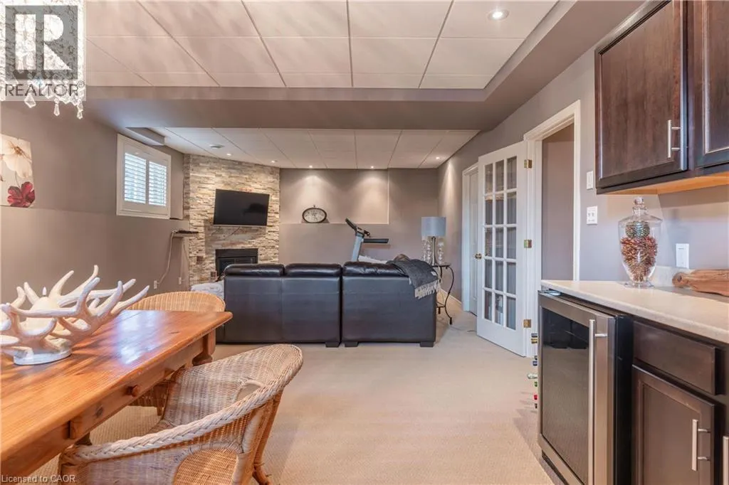 7919 FLEMING Drive