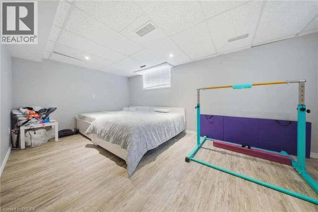 1220 RIVERBEND Road Unit# 105 #105