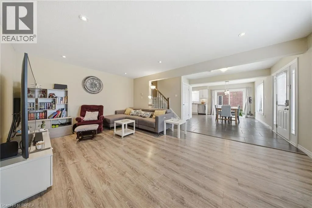 1220 RIVERBEND Road Unit# 105 #105