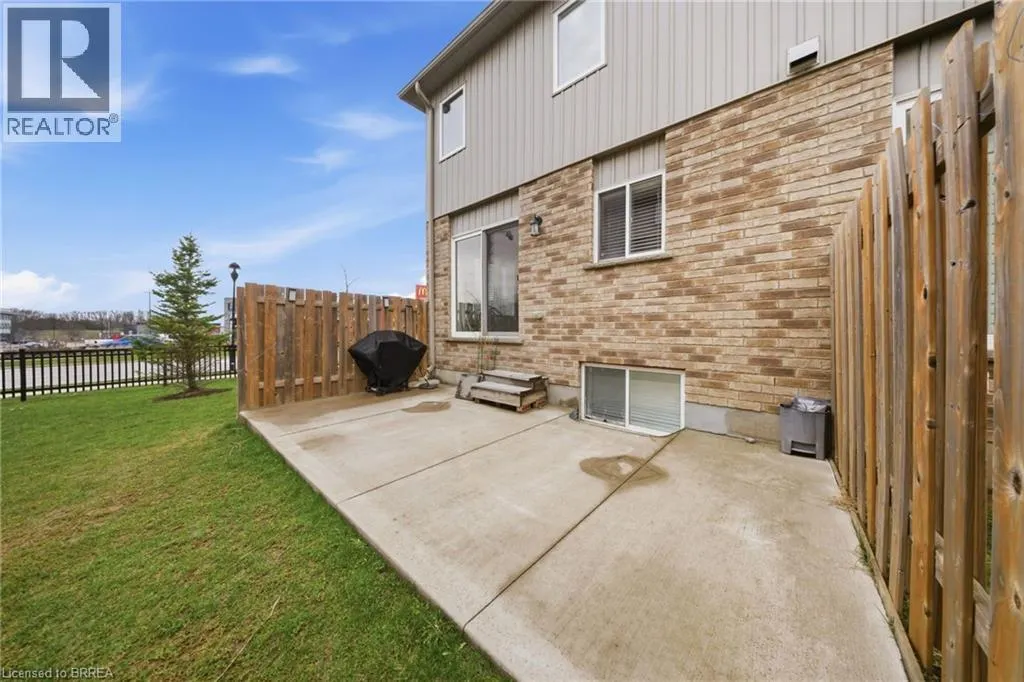 1220 RIVERBEND Road Unit# 105 #105
