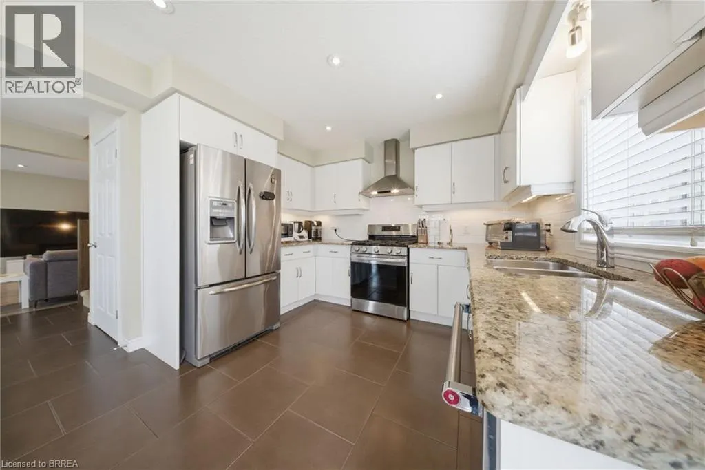 1220 RIVERBEND Road Unit# 105 #105