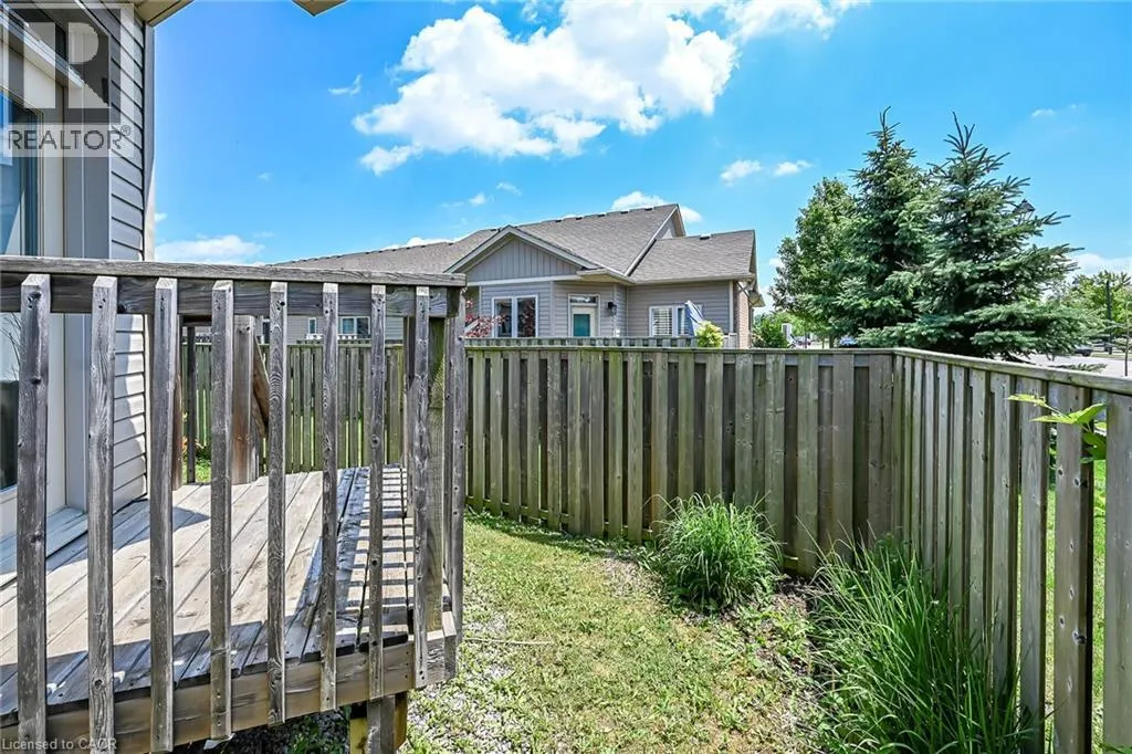 14 ECKER Lane