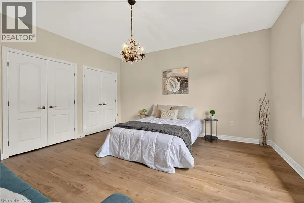 14 ECKER Lane