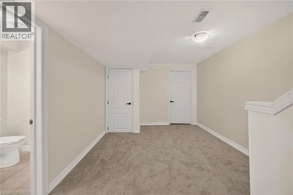 14 ECKER Lane