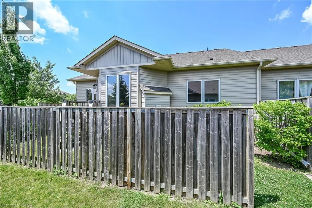 14 ECKER Lane