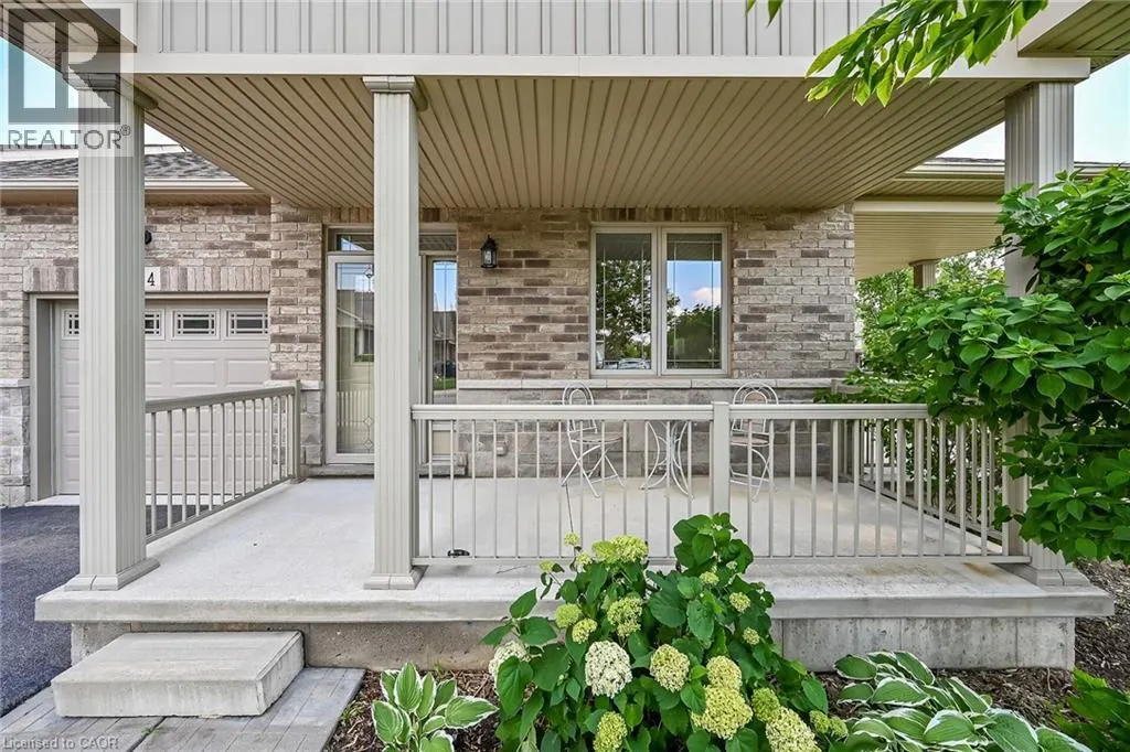 14 ECKER Lane