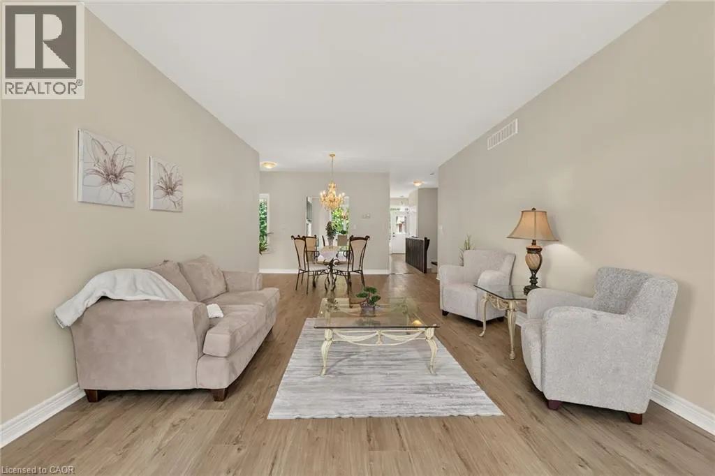 14 ECKER Lane