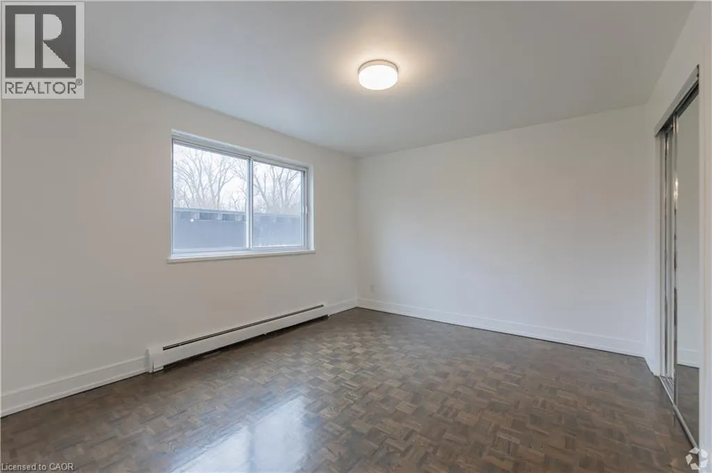285 ERB Street W Unit# 809 #809