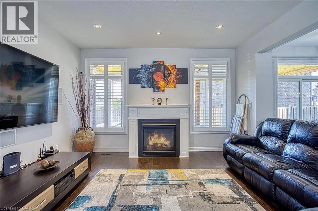 17 NARBONNE Crescent