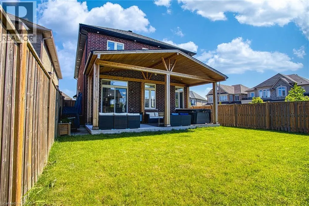 17 NARBONNE Crescent