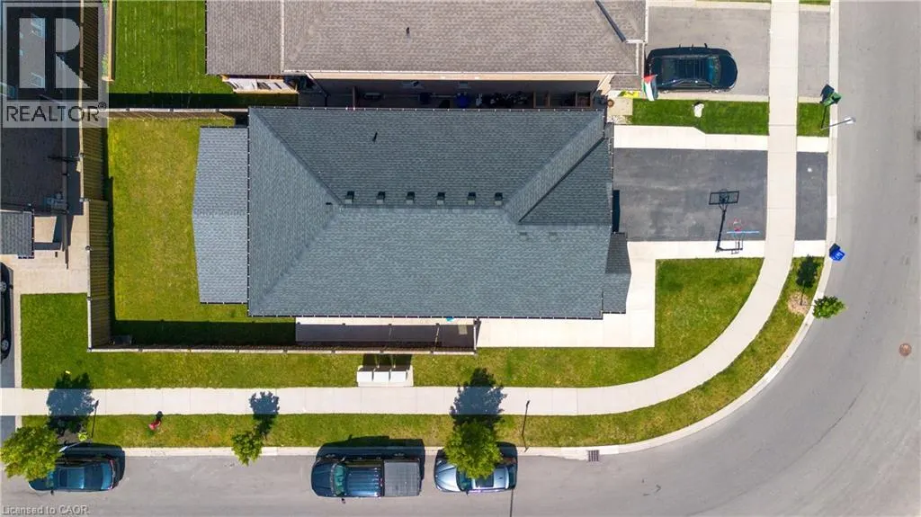 17 NARBONNE Crescent