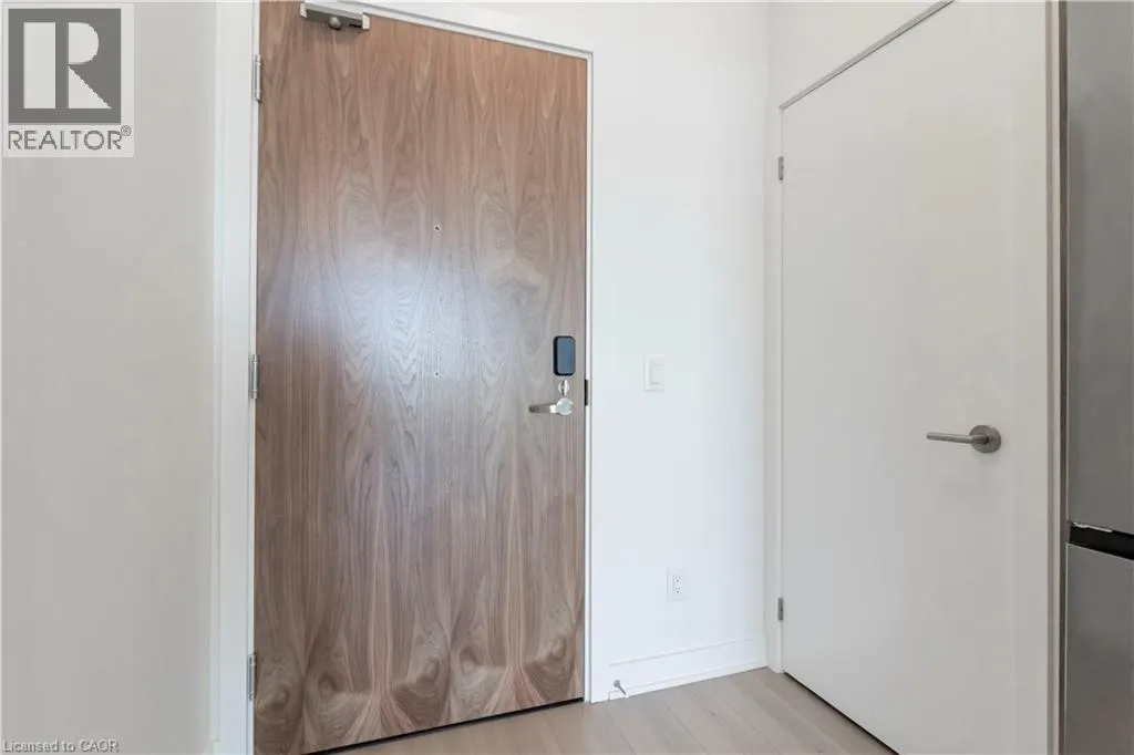 25 WELLINGTON Street S Unit# 2505 #2505