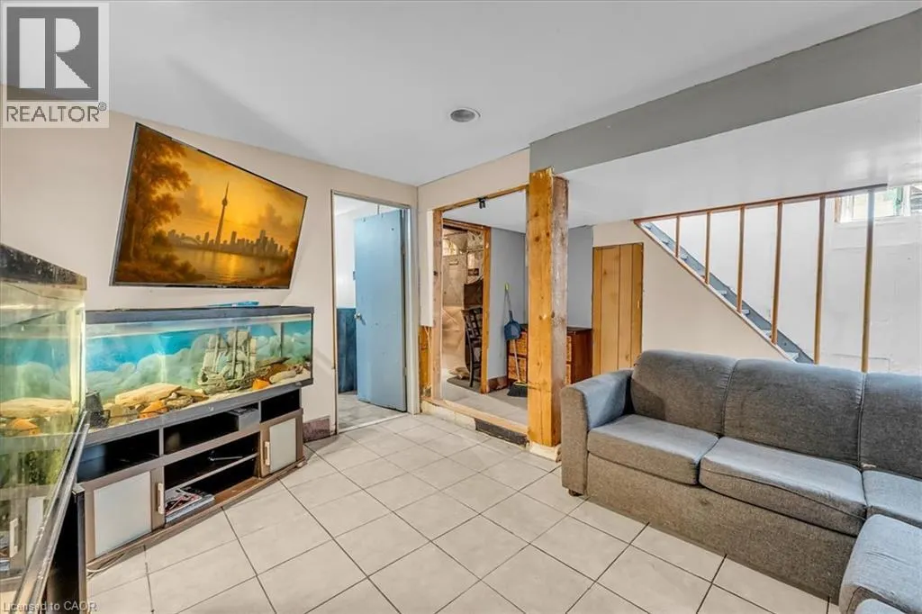 3313 ACALA Crescent