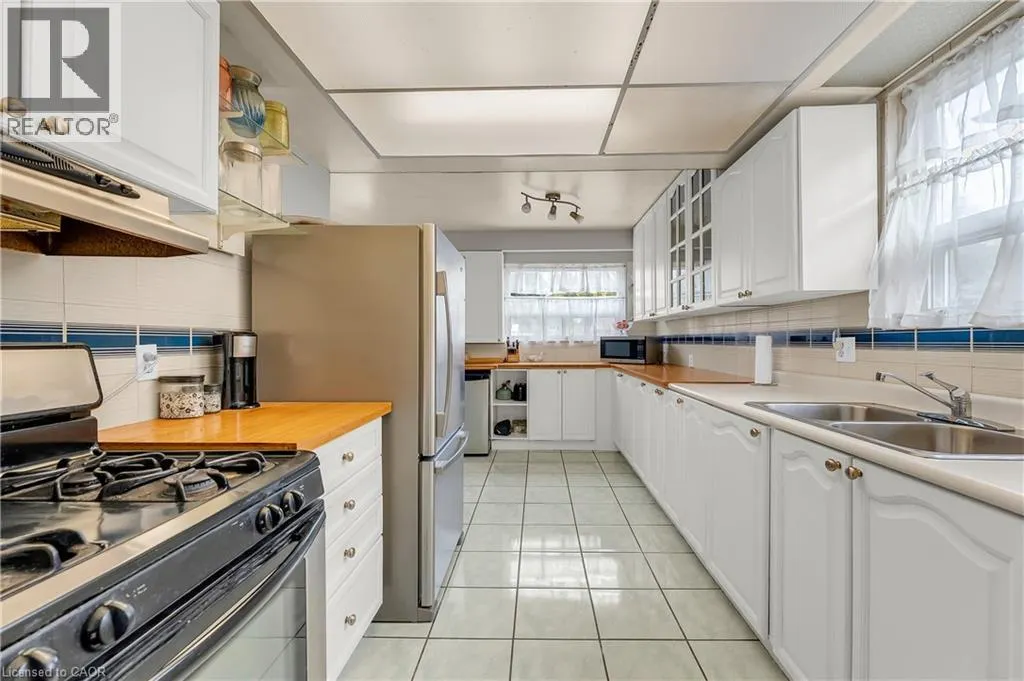 3313 ACALA Crescent