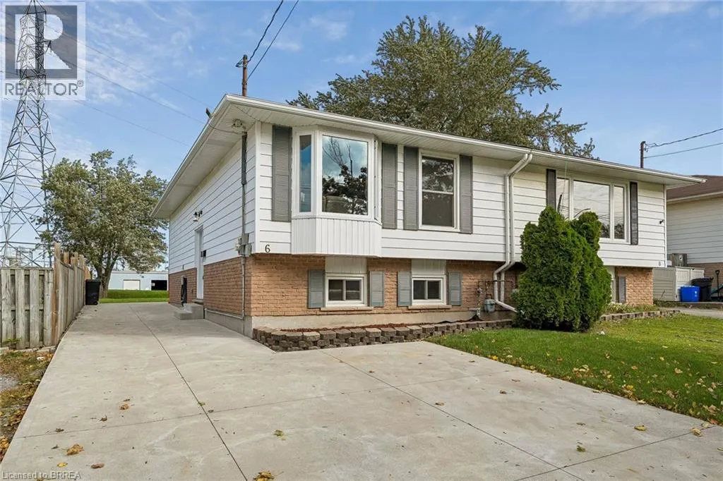 6 DEERFIELD Parkway