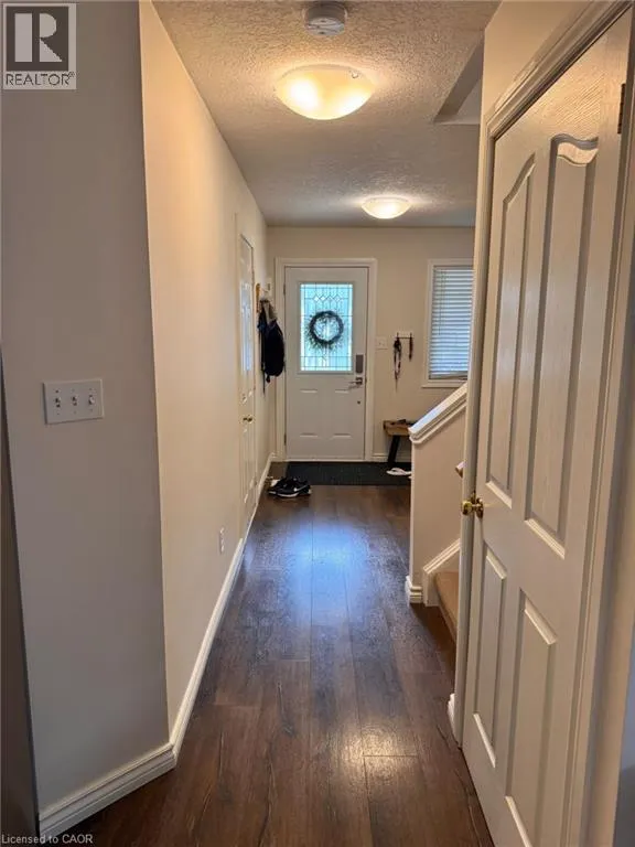 32 MARCY Crescent