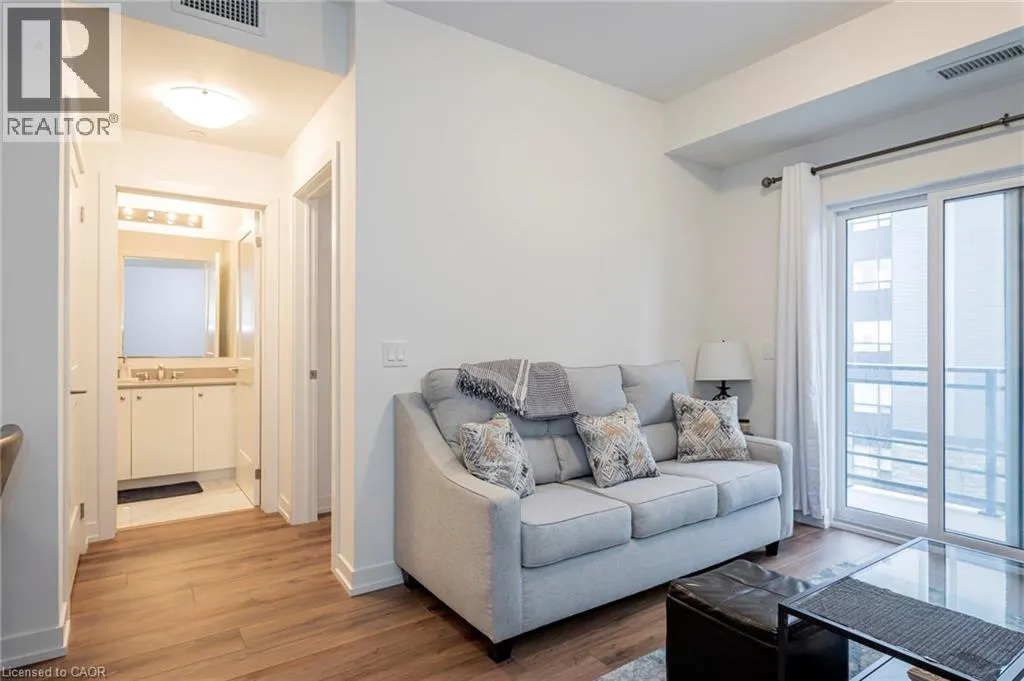 251 NORTHFIELD Drive E Unit# 304 #304