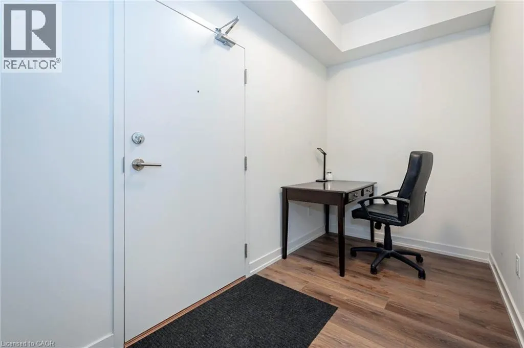251 NORTHFIELD Drive E Unit# 304 #304