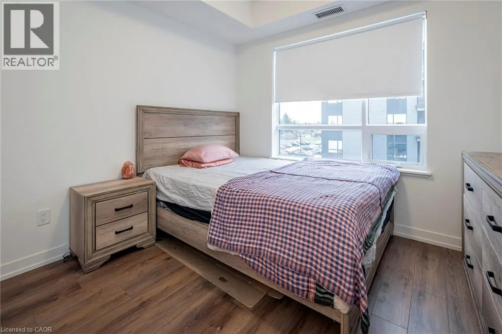 251 NORTHFIELD Drive E Unit# 304 #304