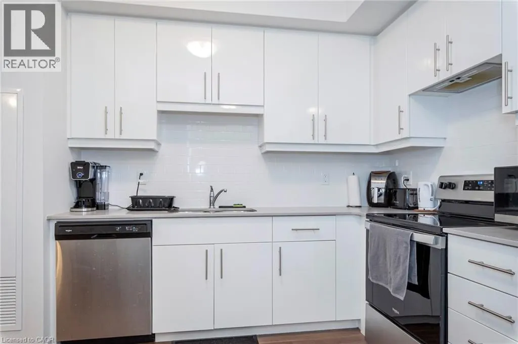 251 NORTHFIELD Drive E Unit# 304 #304