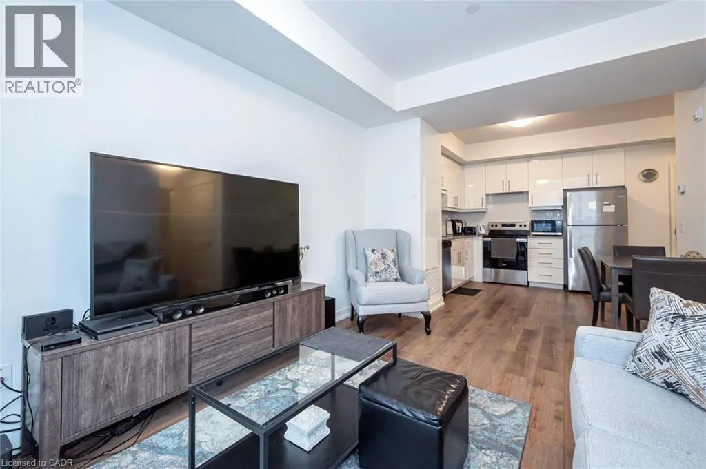 251 NORTHFIELD Drive E Unit# 304 #304