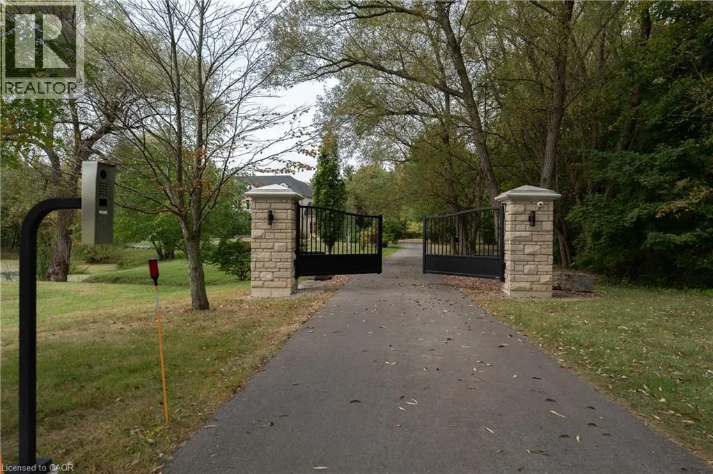 740 FIDDLERS GREEN Road