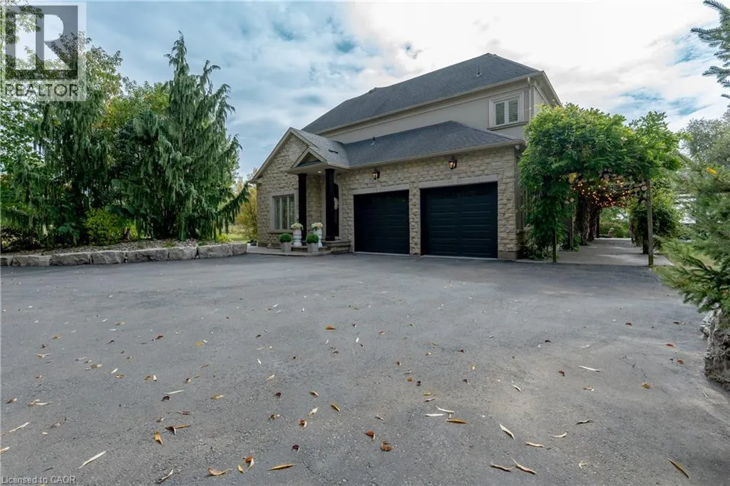 740 FIDDLERS GREEN Road