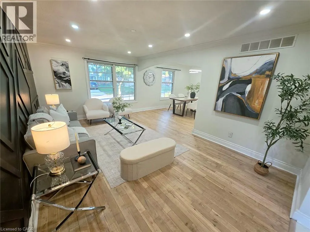 23 ALAYNE Crescent
