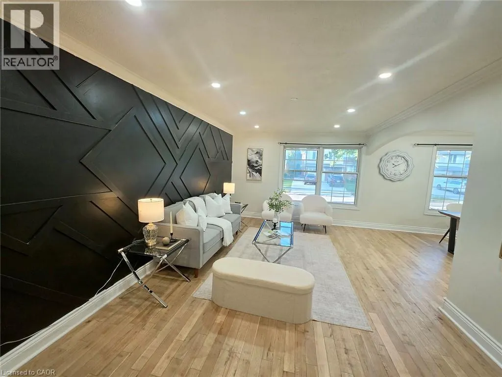 23 ALAYNE Crescent