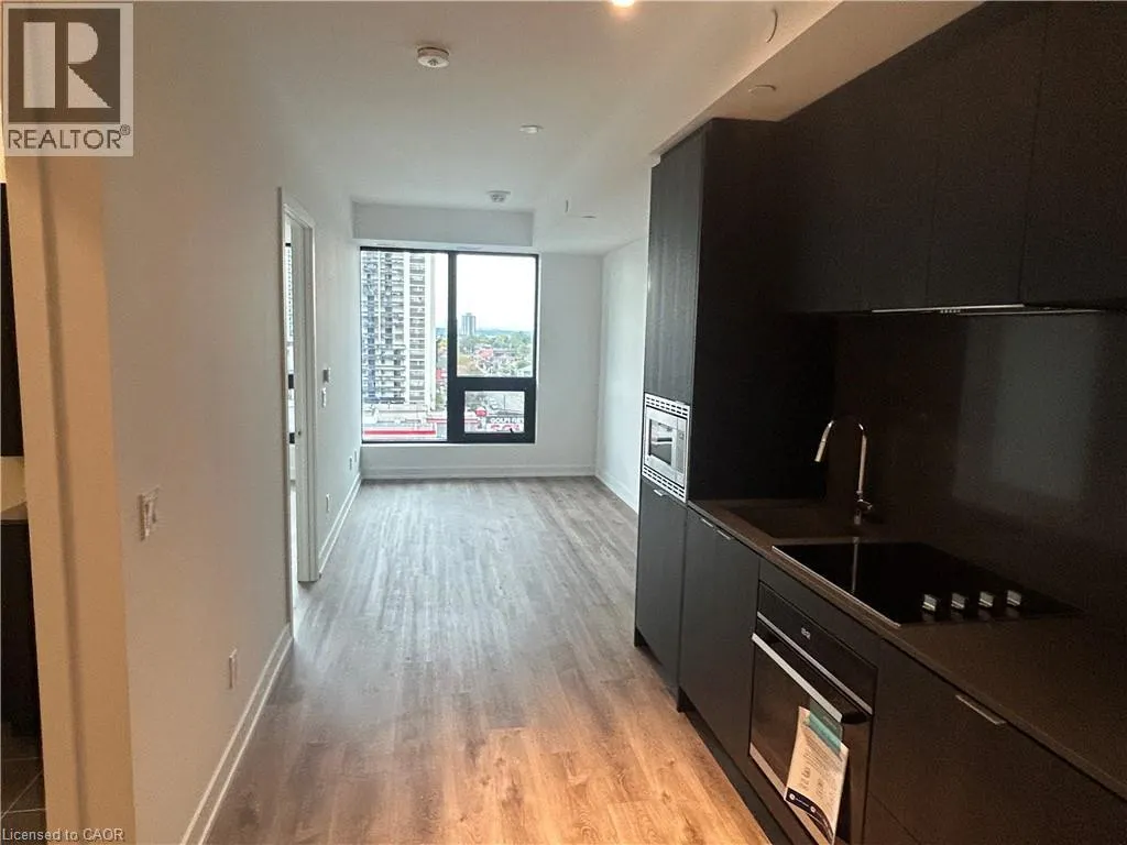 101 JOHN Street N Unit# 616 #616