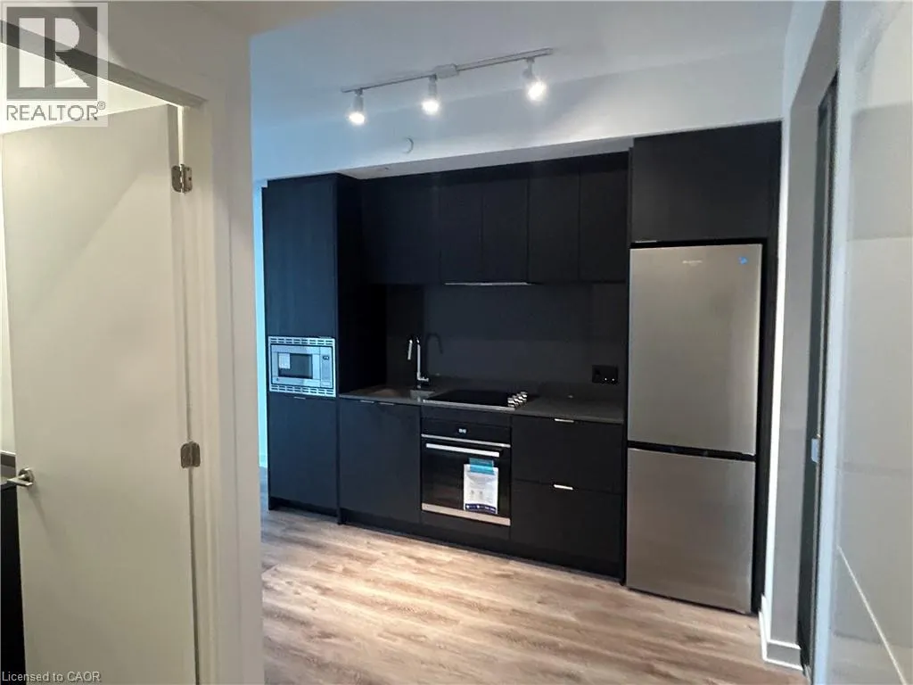 101 JOHN Street N Unit# 616 #616