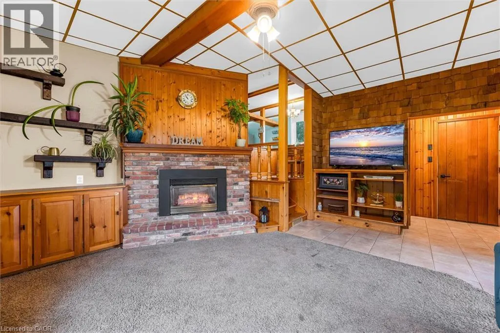 404 CONCESSION 5 Road