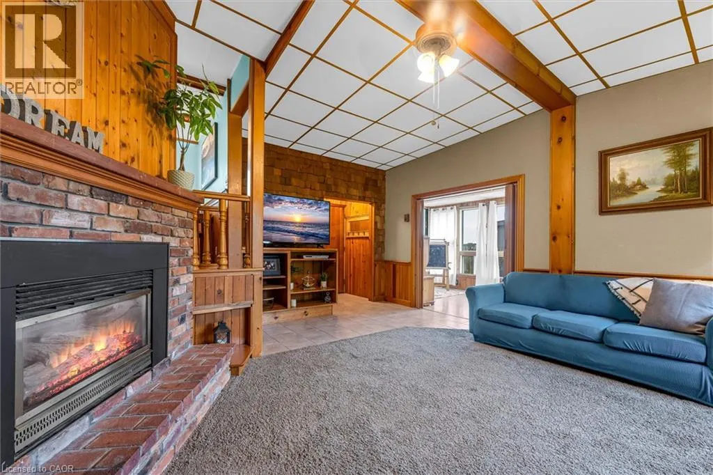 404 CONCESSION 5 Road