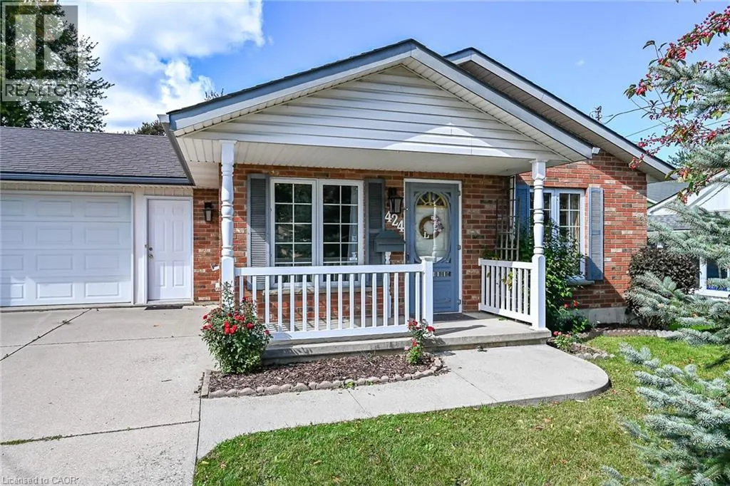 424 JOHN Street