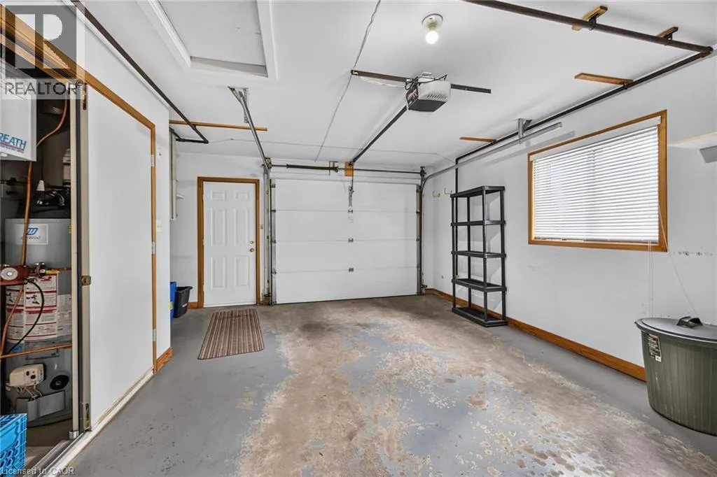 424 JOHN Street