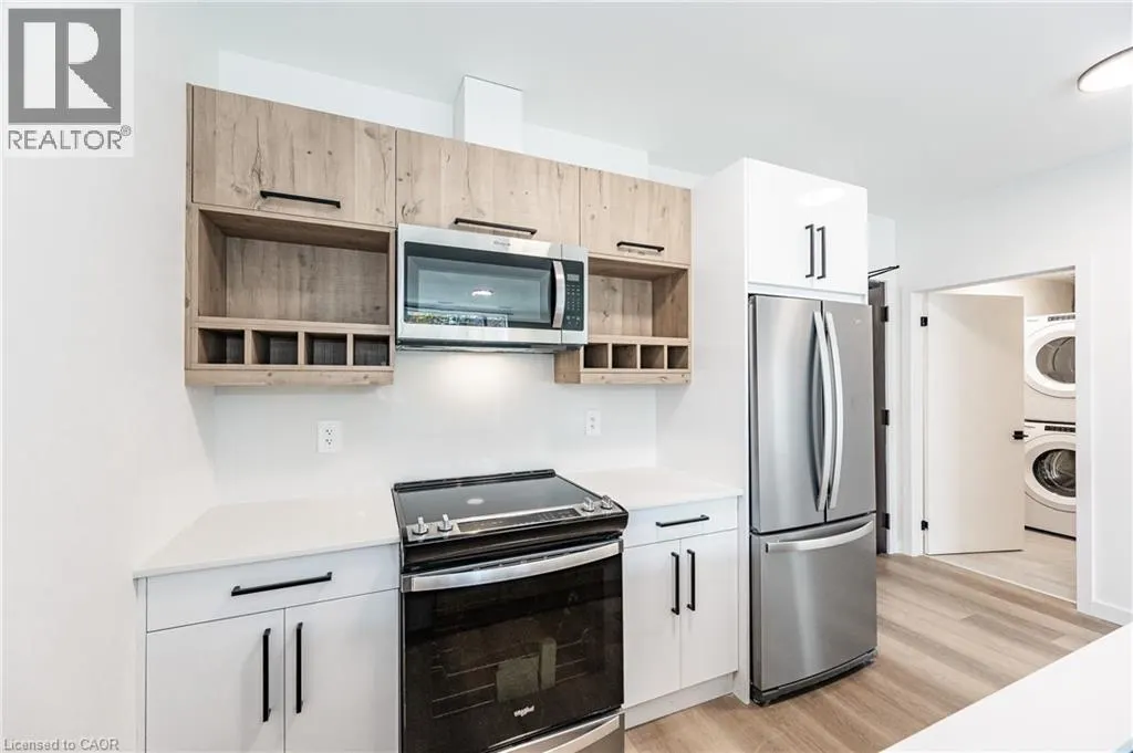 24 UNION Street E Unit# 205 #205
