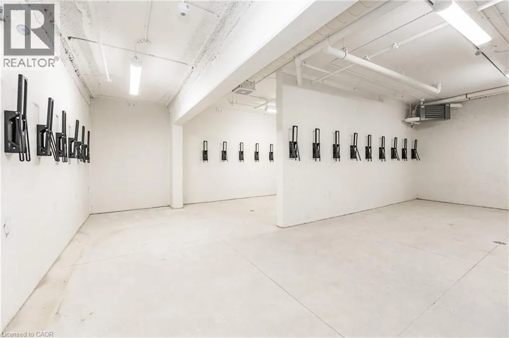 24 UNION Street E Unit# 205 #205