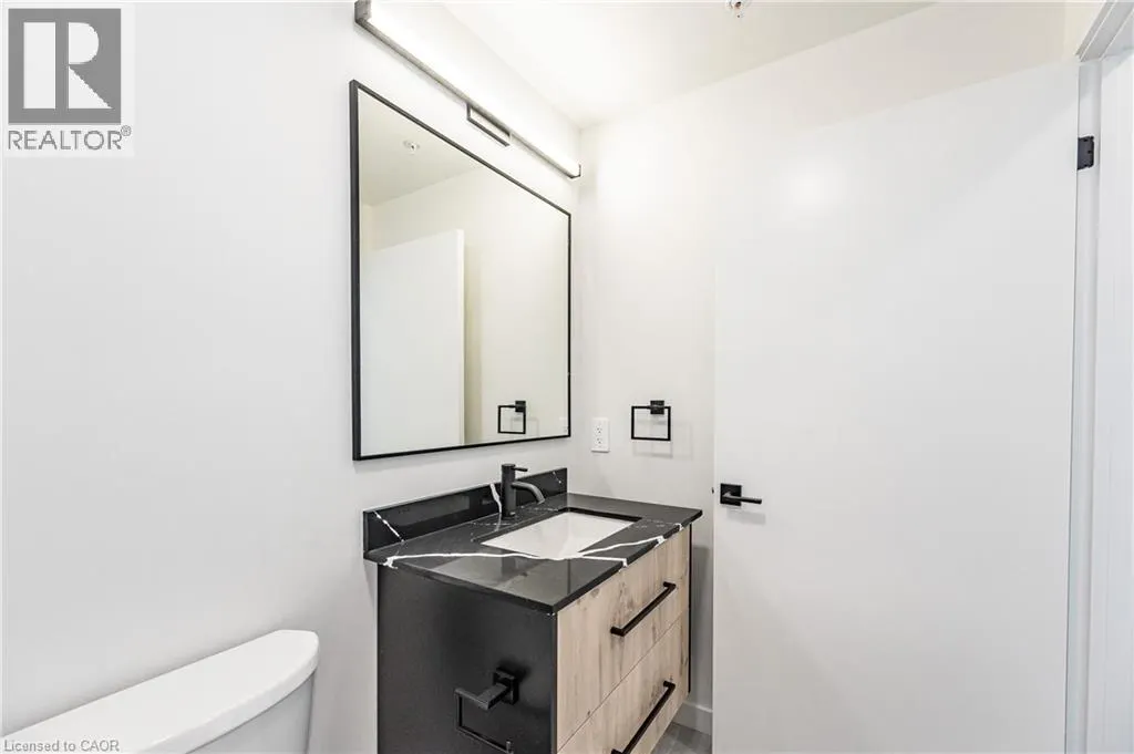 24 UNION Street E Unit# 205 #205