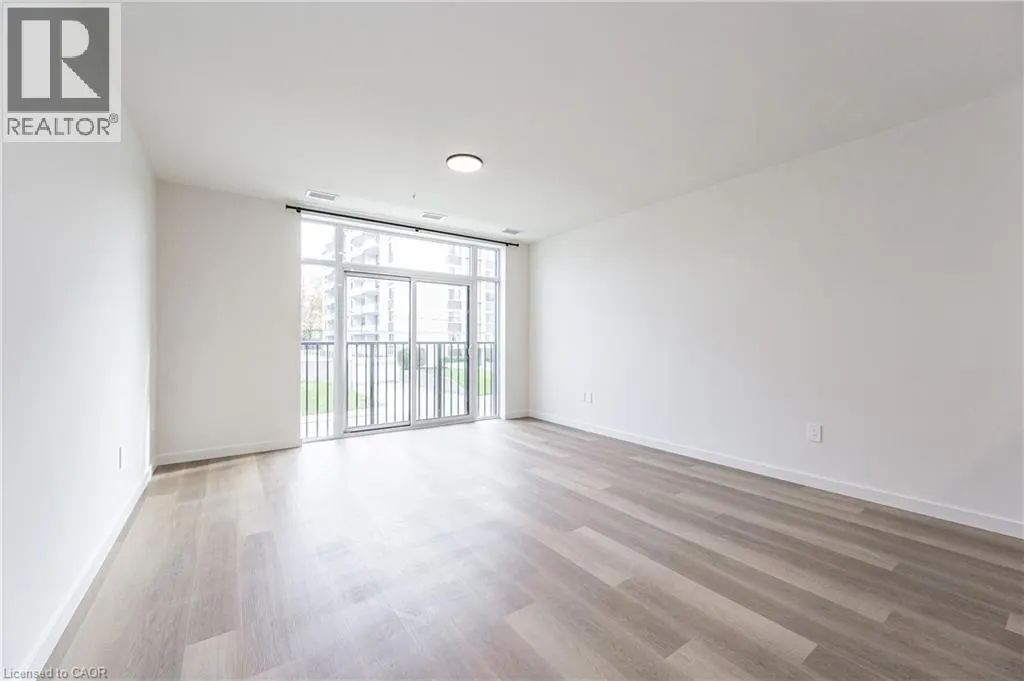24 UNION Street E Unit# 205 #205