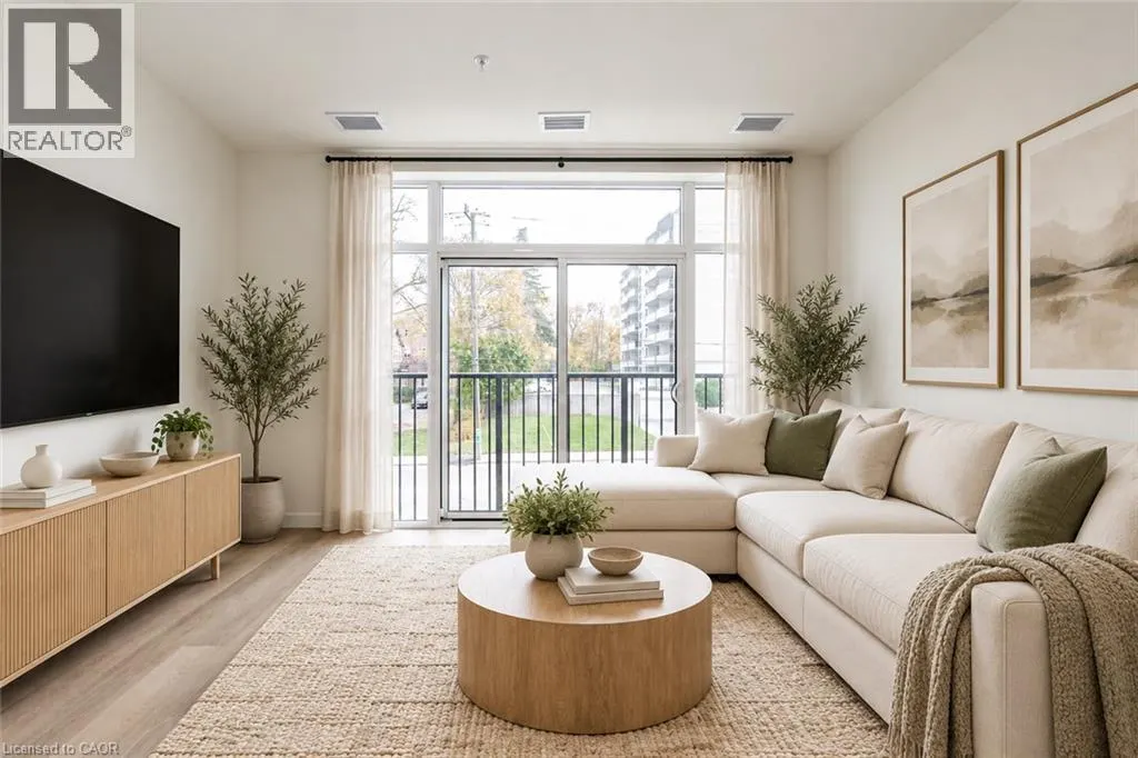 24 UNION Street E Unit# 205 #205