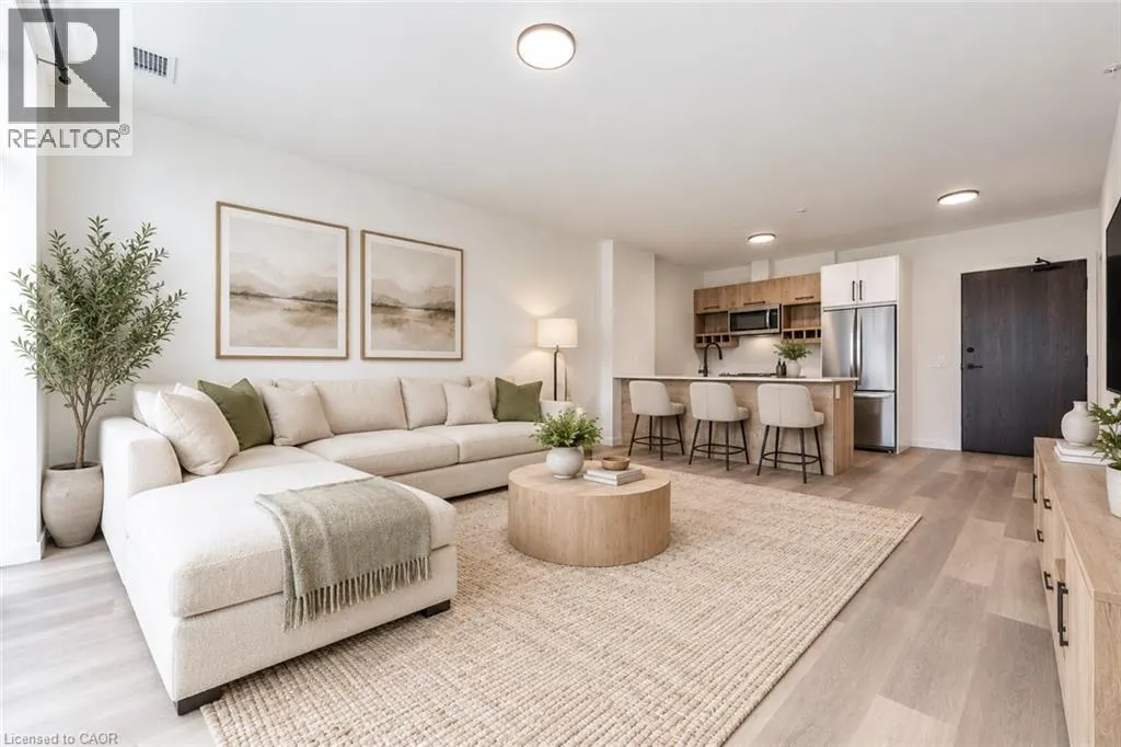 24 UNION Street E Unit# 205 #205
