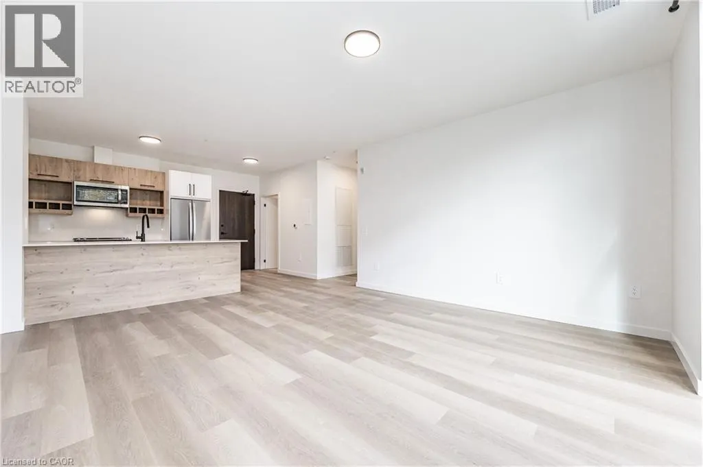 24 UNION Street E Unit# 205 #205