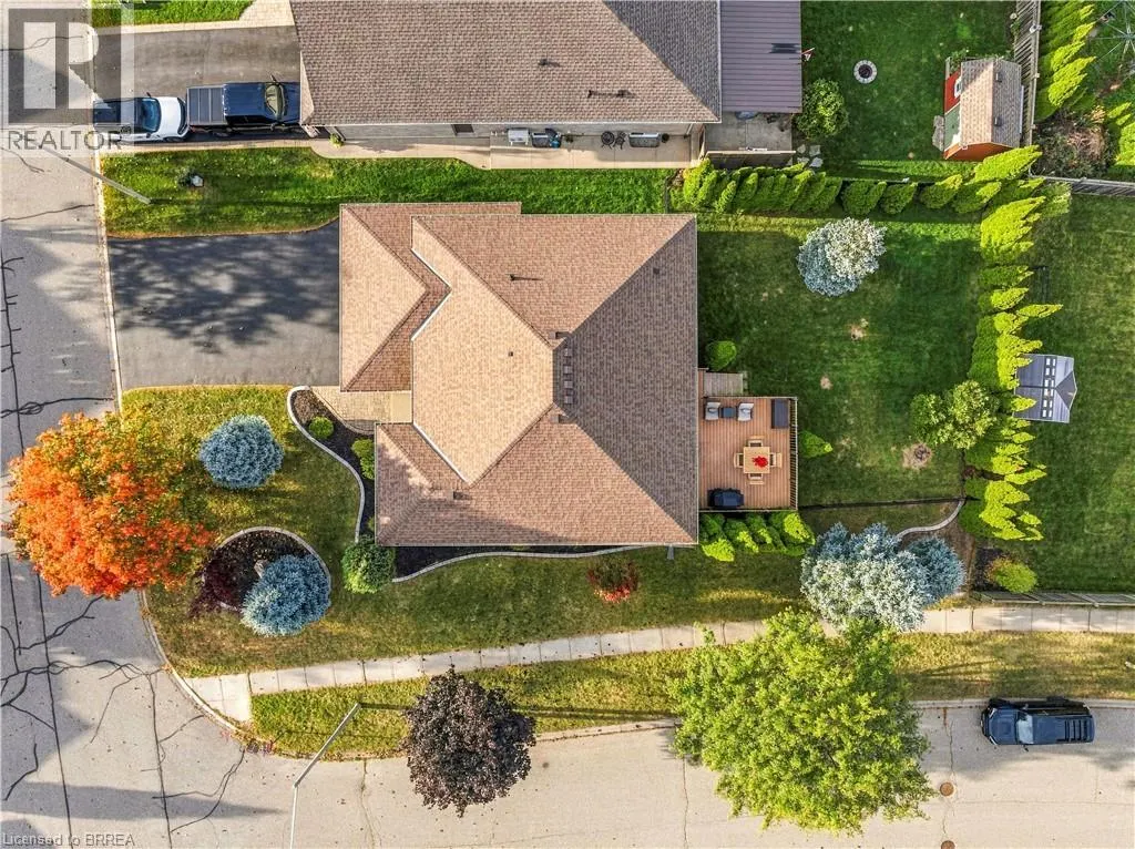 79 COURT Drive