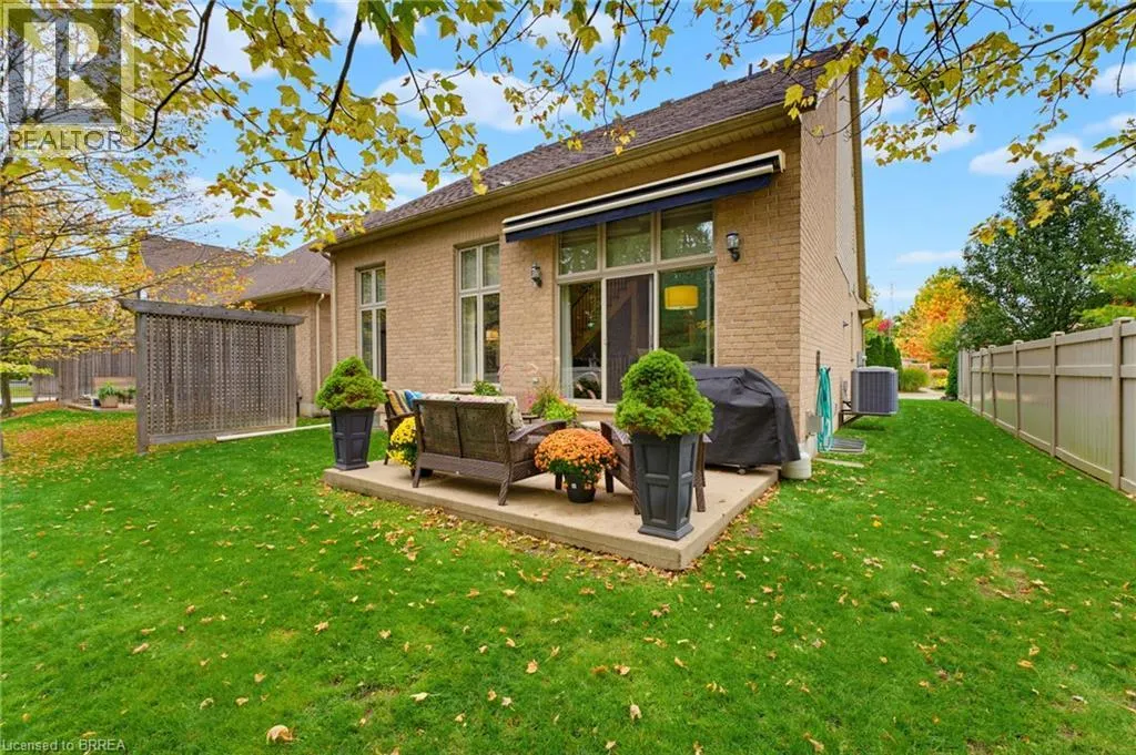 68 FAIRVIEW Drive Unit# 3 #3