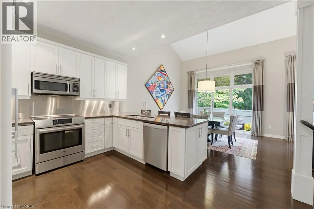 68 FAIRVIEW Drive Unit# 3 #3