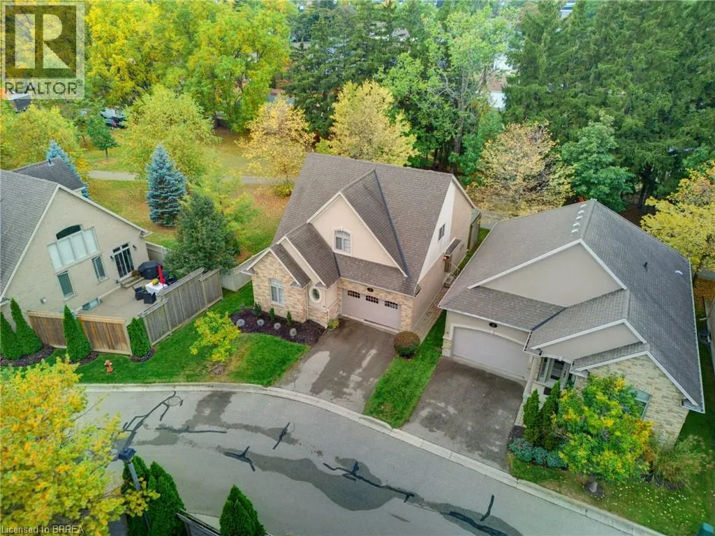 68 FAIRVIEW Drive Unit# 3 #3