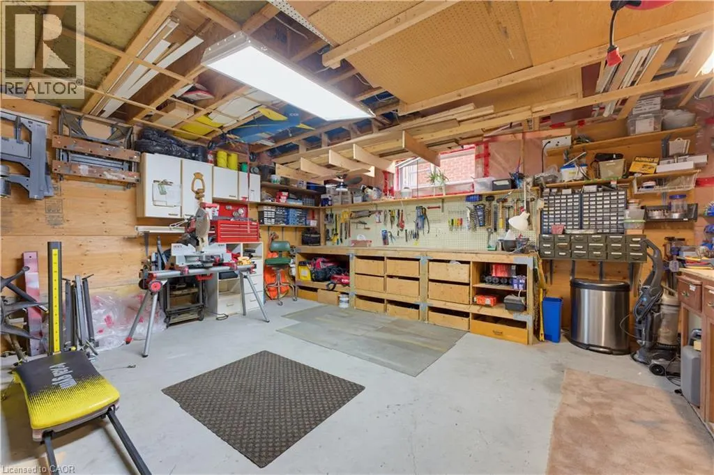 240 WOODHAVEN Road Unit# A #A