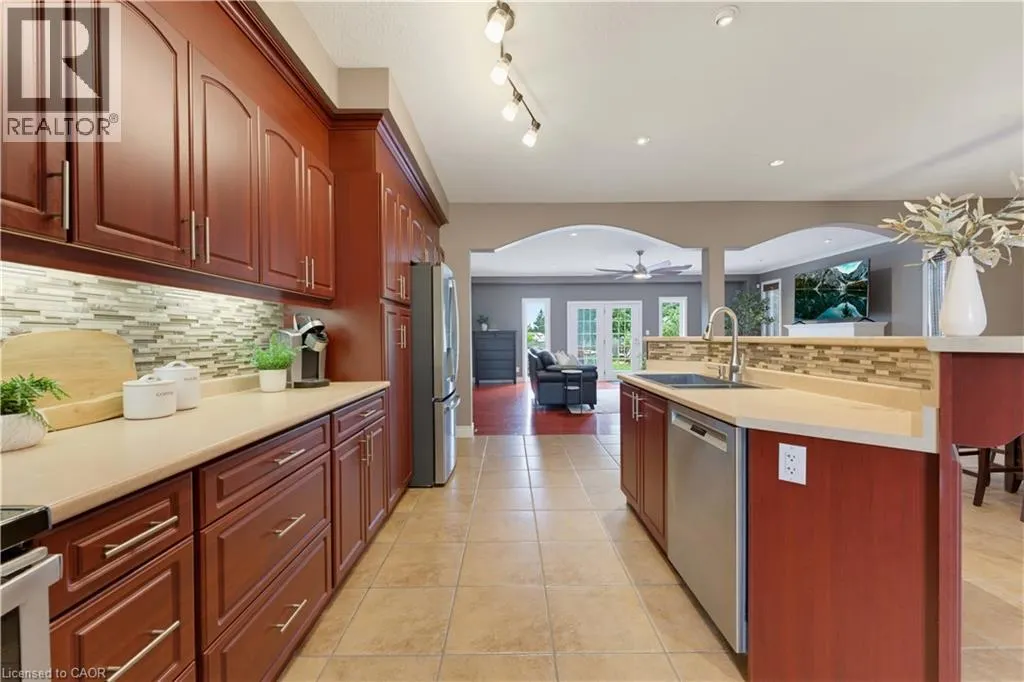 240 WOODHAVEN Road Unit# A #A