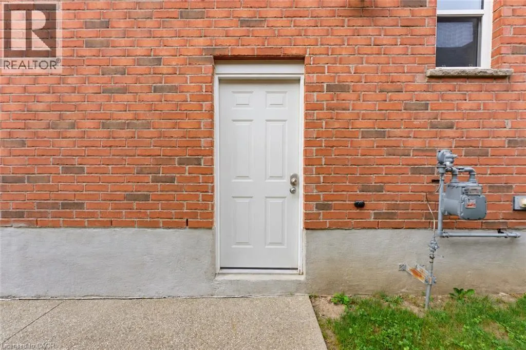 240 WOODHAVEN Road Unit# A #A